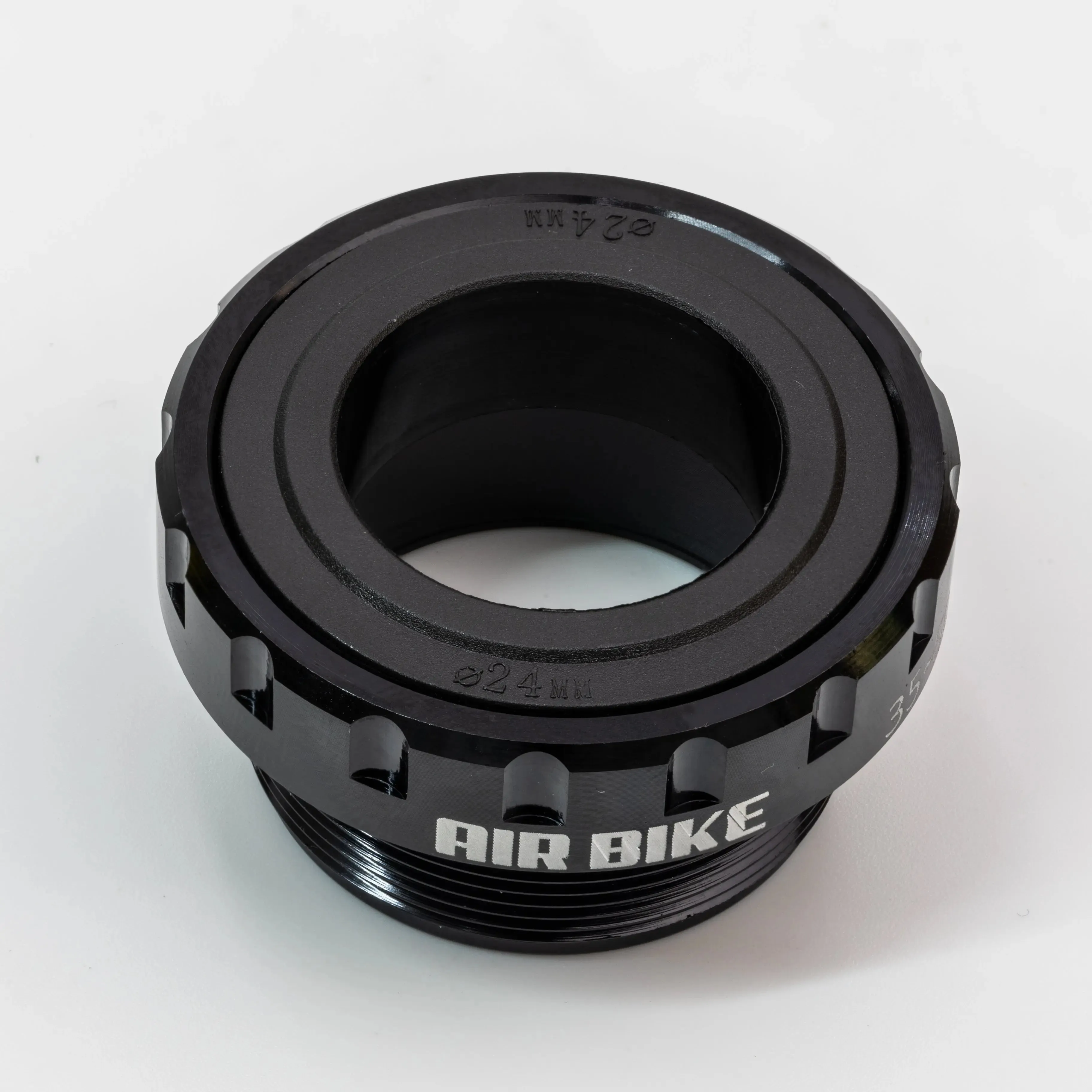 BB52 GXP Bottom Bracket Threaded BSA 68-73mm Sram 22mm-24mm Crank Black