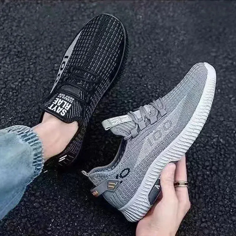 Breathable Mesh Men's Sports Shoes for Summer 2024