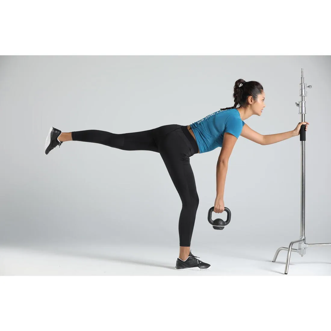 Cast Iron Kettlebell with Rubber Base 4 kg