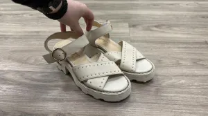CULT D119 Grace 3702 size 37 fits like 38