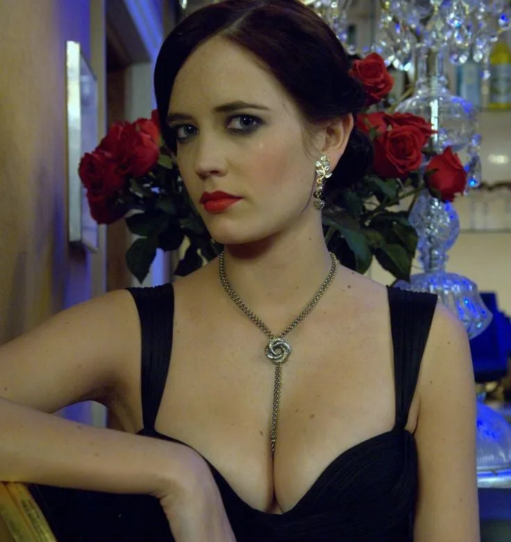 Eva Green Black Dress Movie 007 Black Sweetheart Open Back Dress