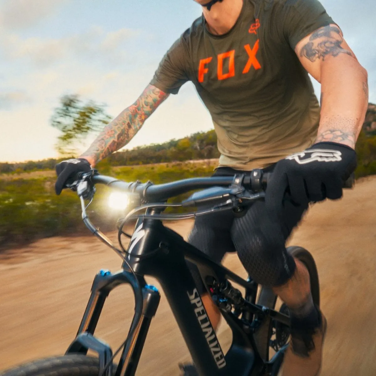 Knog Blinder E 1800 Front Light Ebike Specific