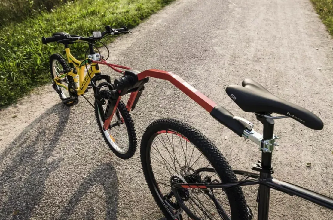 Peruzzo Trail Angel Kids Bicycle Tow Bar Tag Along For 10" - 24"  - Red
