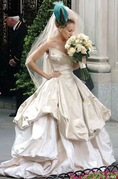 Sarah Jessica Parker as Carrie Bradshaw Wedding Dress Bridal Dress in Sex and the City