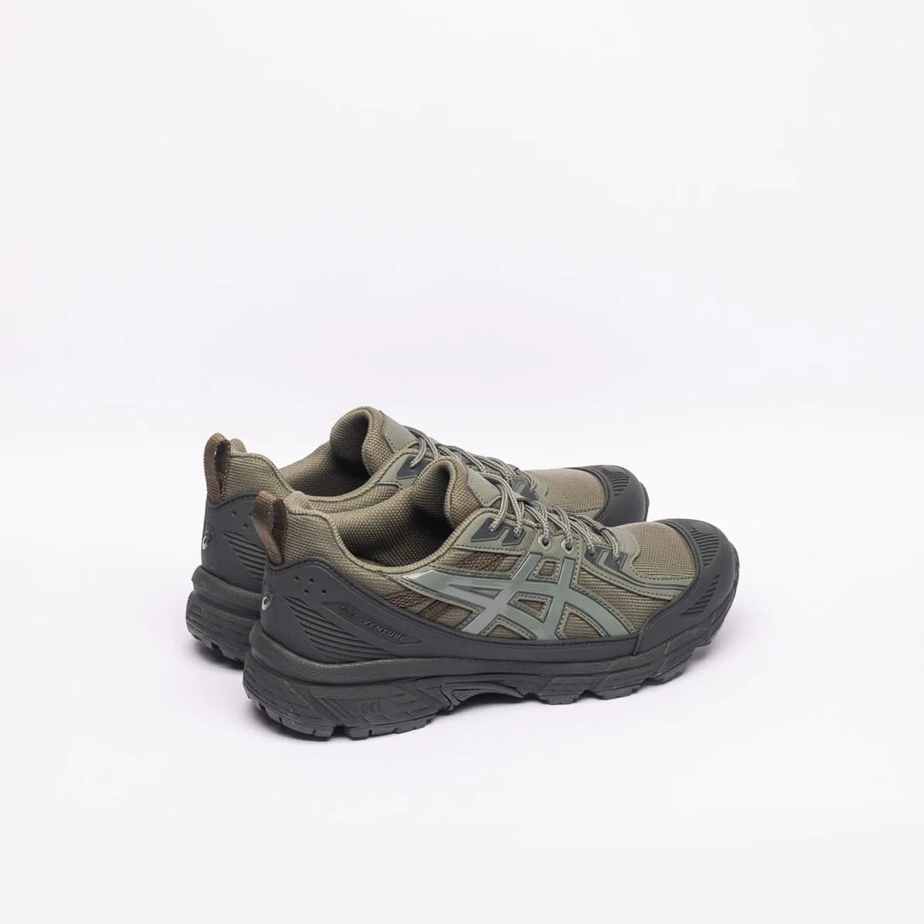 Sneaker trail running Asics Gel-Venture 6 Shield in tessuto verde e TPU nero