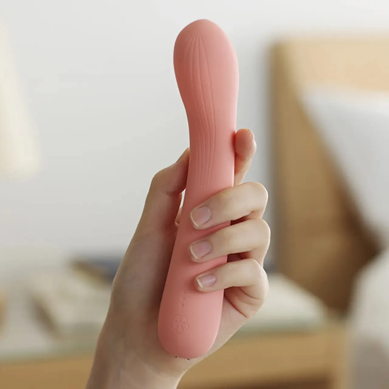 Tenga Iroha Mai G-Spot Haptic Wave Massager