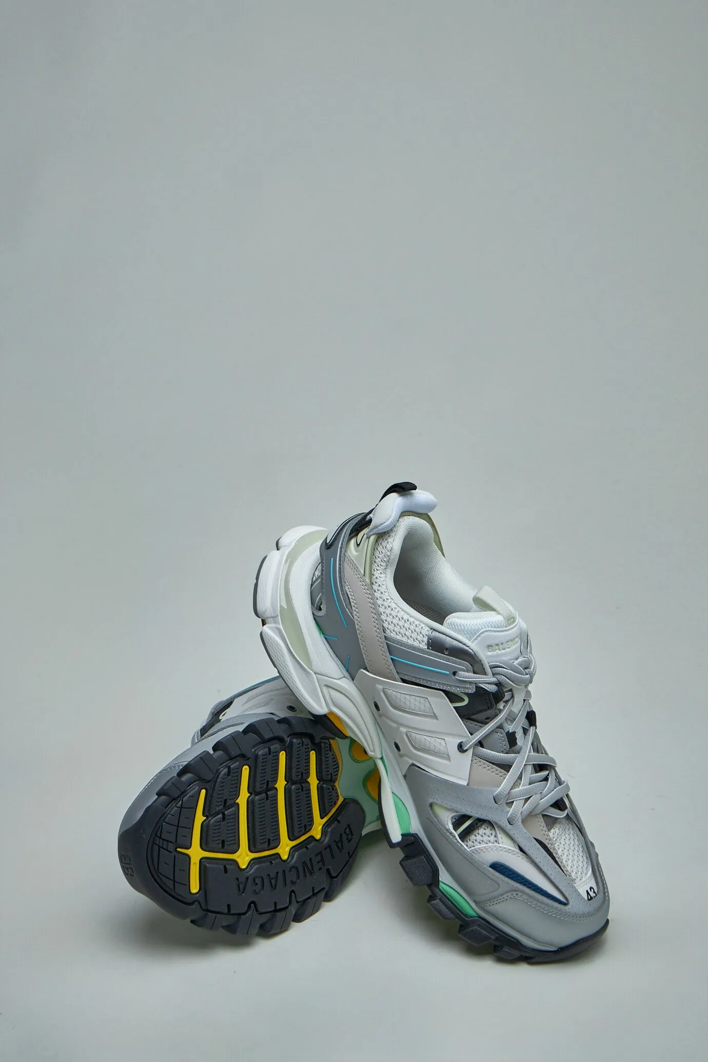 Track Multicolor Mesh