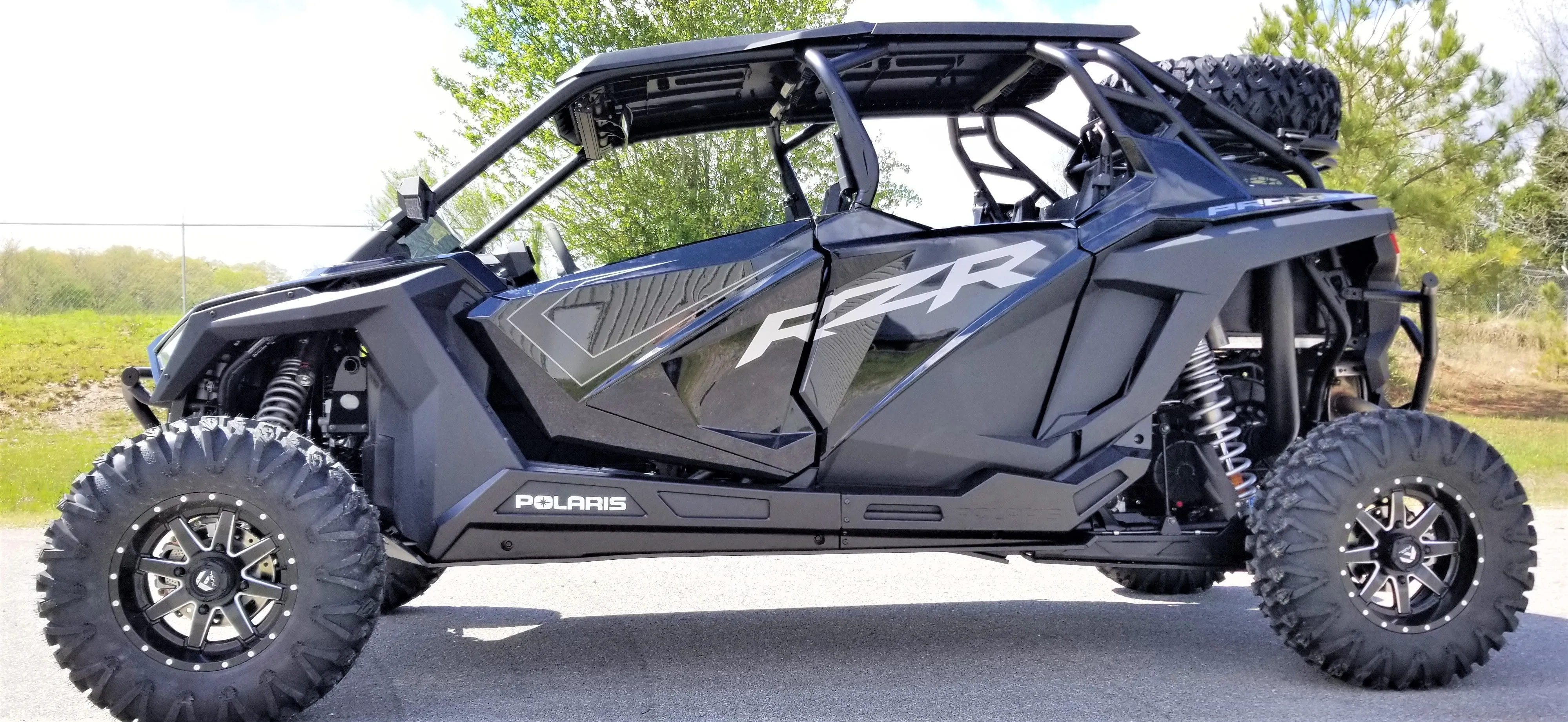 Trail Armor RZR XP Pro 4 Full Skids with Integrated Sliders or Trimmed for Extreme Kick Out Nerf Sliders