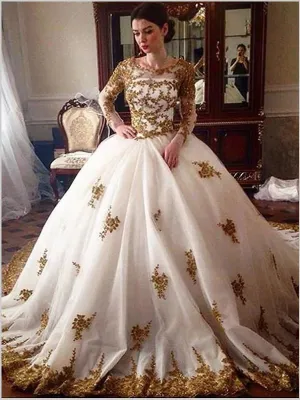 Tulle Sequin Scoop Long Sleeves Wedding Dresses Court Train Ball Gown