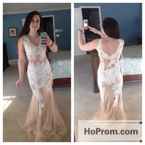 V-Neck Backless Lace Applique Prom Dresses Evening Dress