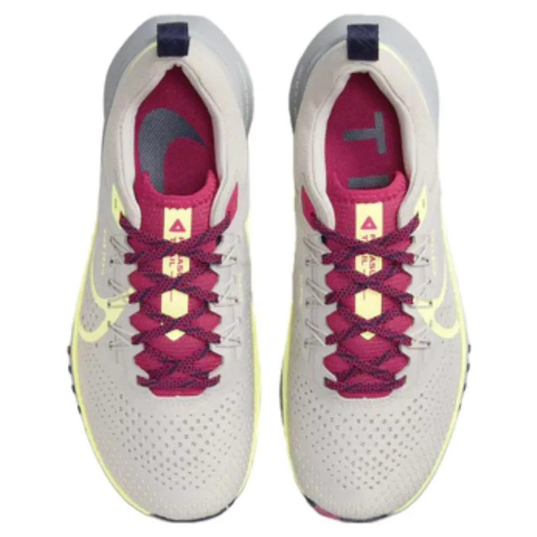 Zapatos de Trail para Dama Pegasus Trail 4
